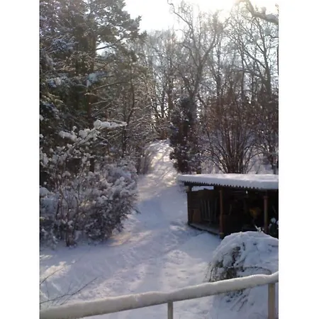 公寓 Holiday House House By The Lake *